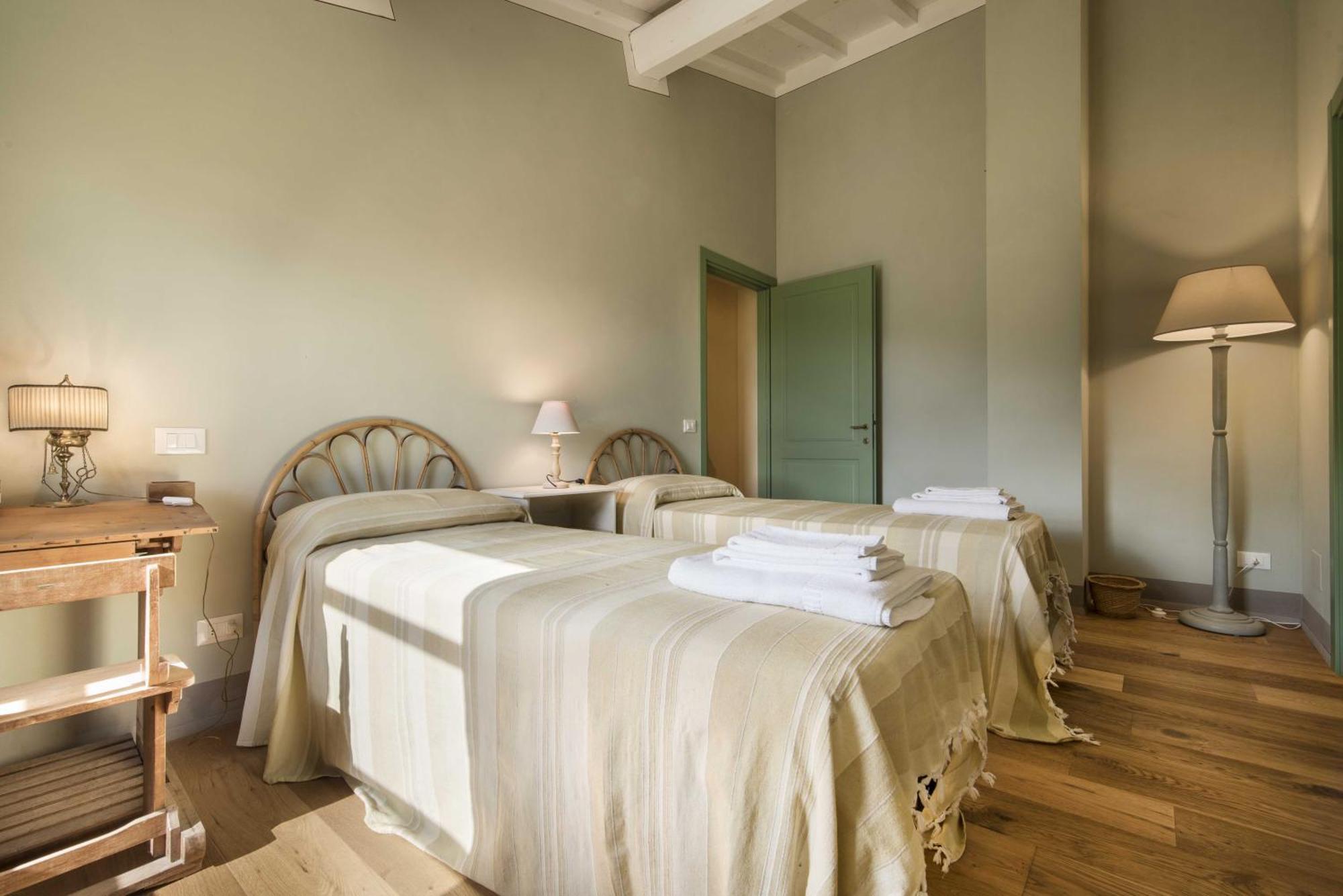 Villa Borgo Di Camporsevoli Esterno foto