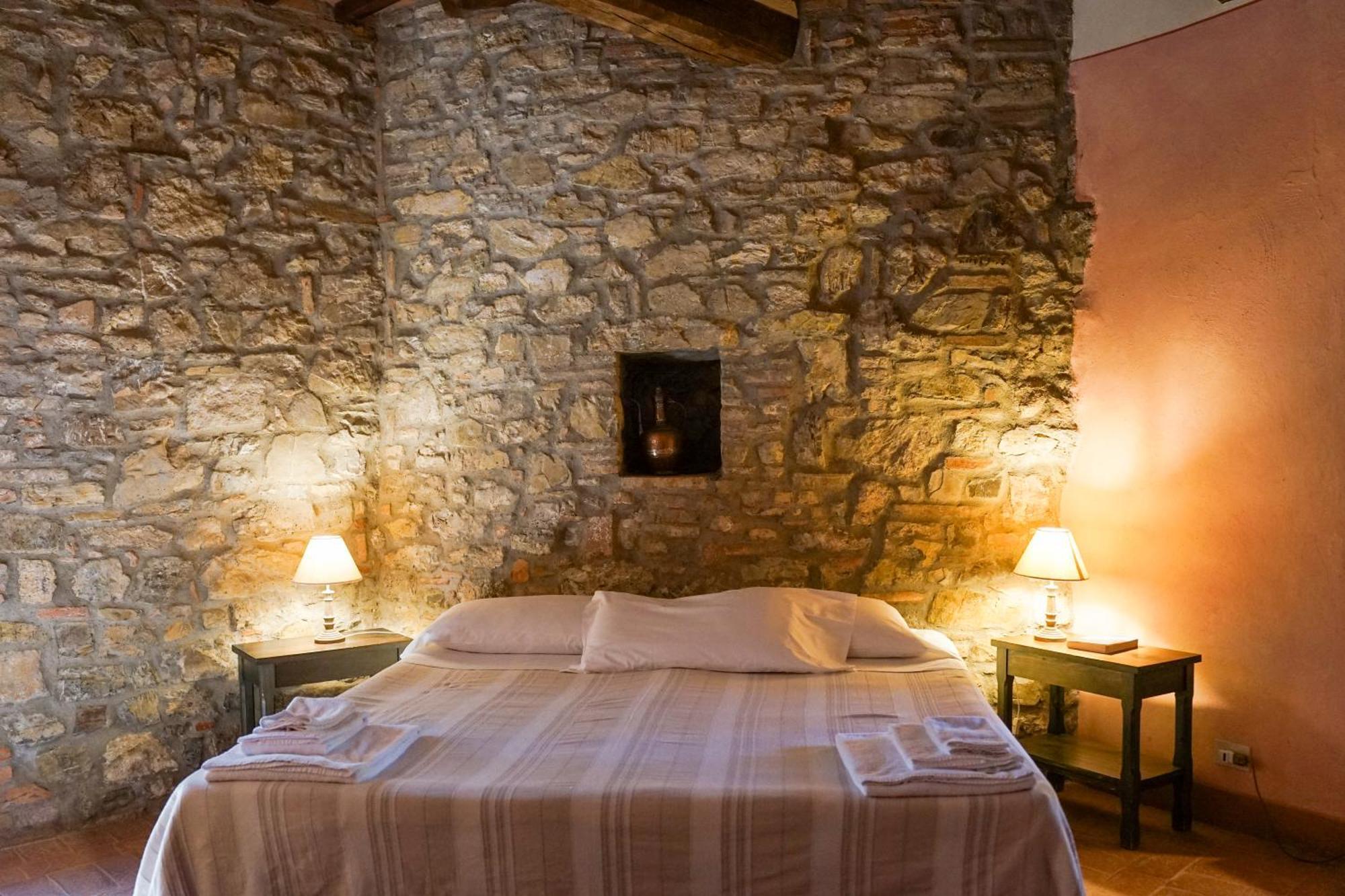 Villa Borgo Di Camporsevoli Esterno foto